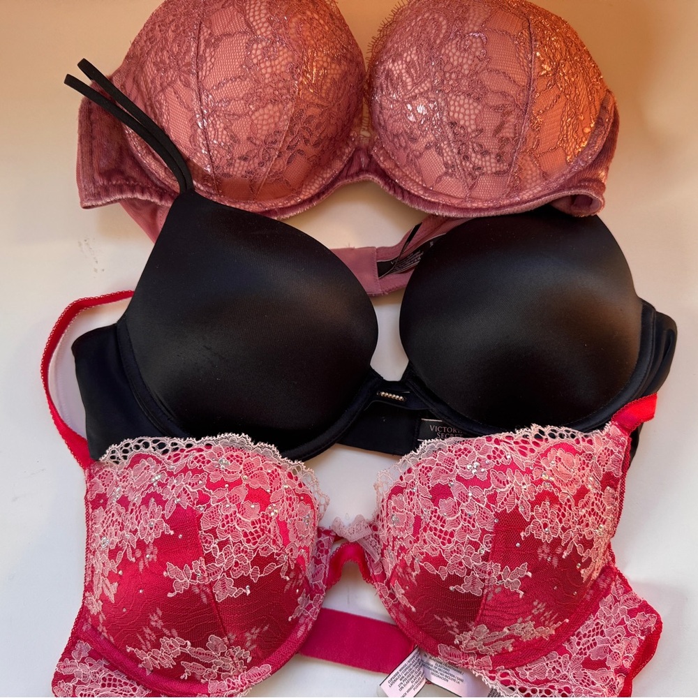 Victoria’s Secret very sexy dream angel push ups